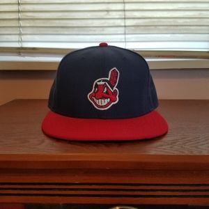 Cleveland Indians fitted New Era hat 7 5/8